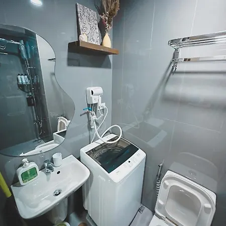 Apartment Condo In Air Residences Makati Wifi Netflix Disney, Pool & Mall Manila Exterior photo